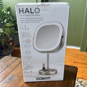 Conair Halo Vanity Mirror - Sleek Silver